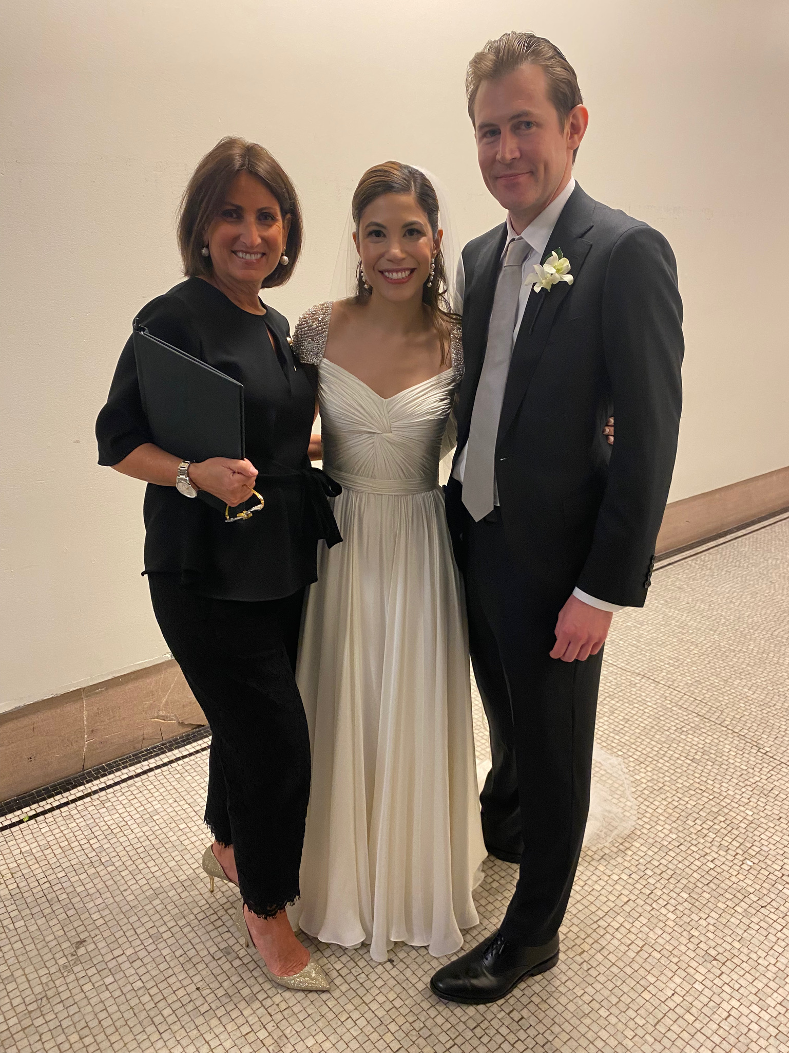 Lisa-Traina-Wedding-Officiant-NYC-emily-mike-1