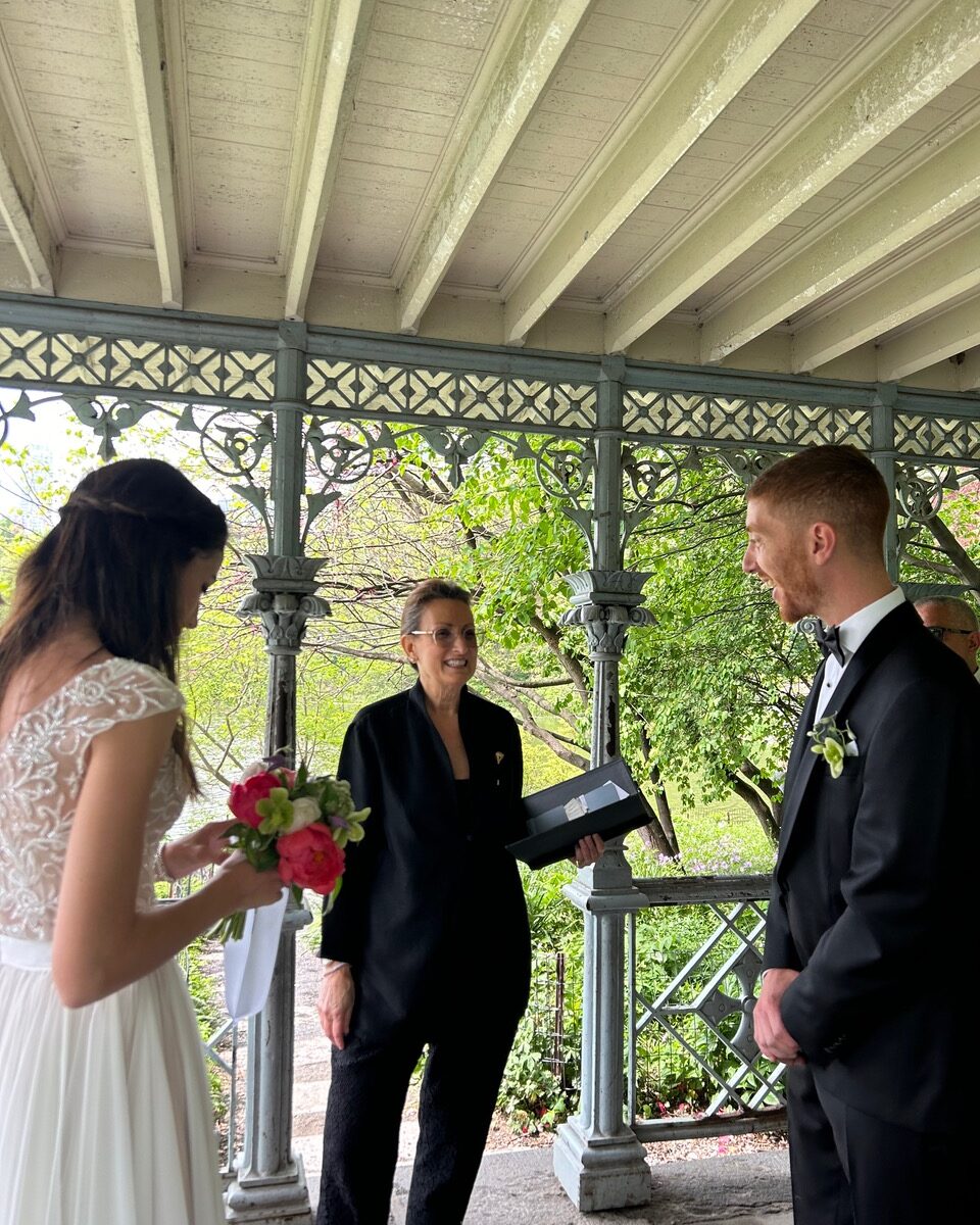 federica-gery-lisa-traina-wedding-officiant